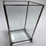 سطل زباله شیشه ای